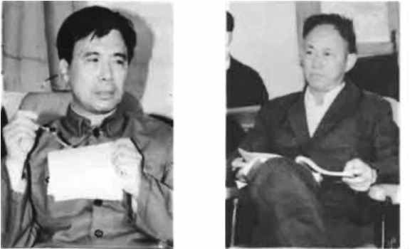 郑州大学历史系副教授蒋相炎(左)和豫西农专教授杨再(右)在《新安县志》稿评审会议上