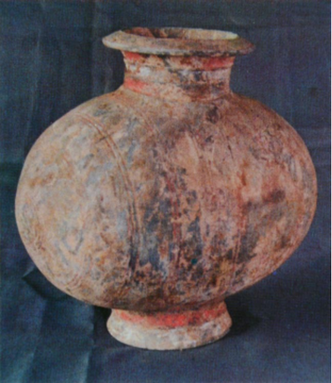 茧形壶（汉）高24cm 直径25cm